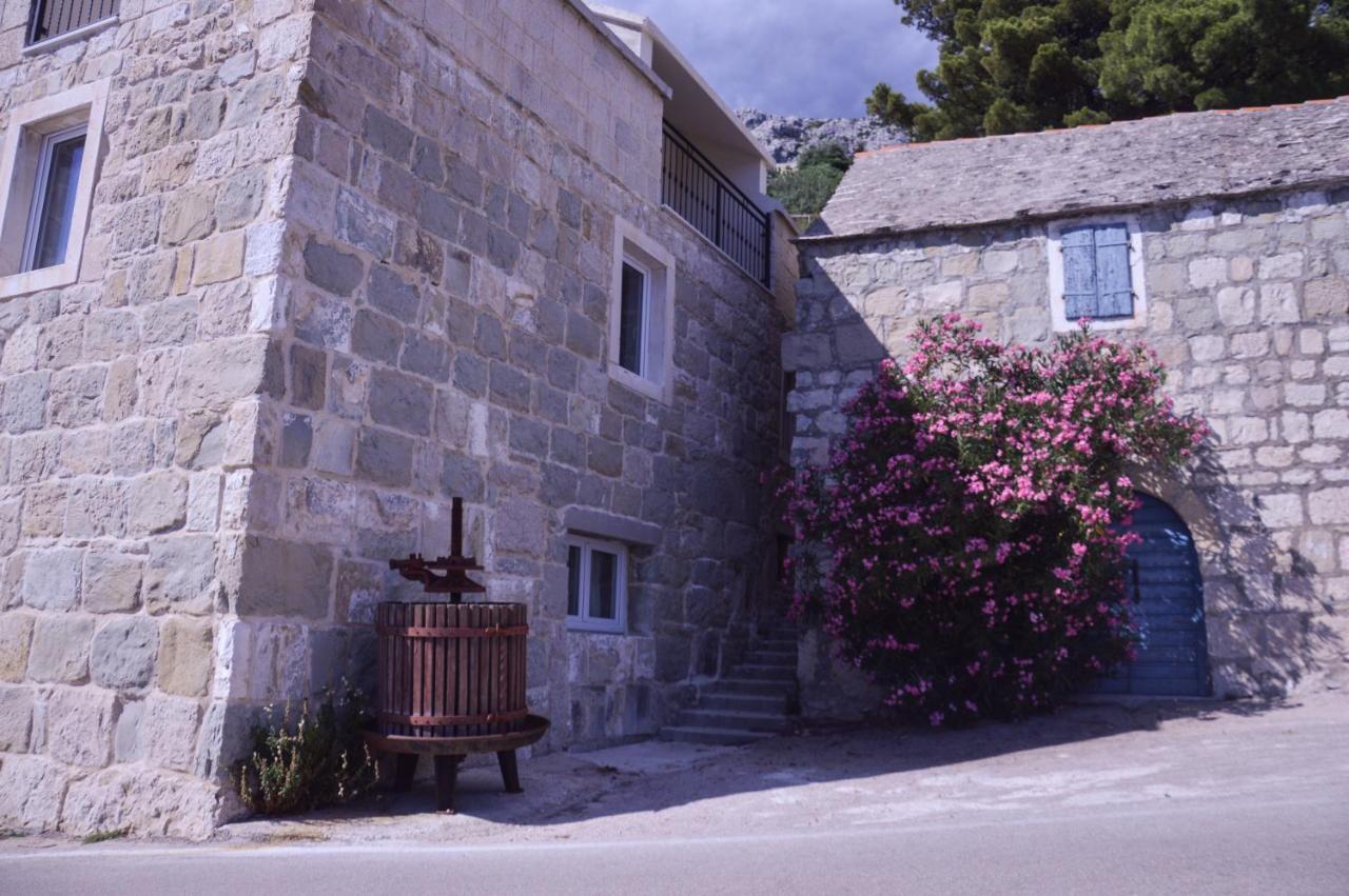 Апартаменты Old Stone House Klaric Брела Экстерьер фото